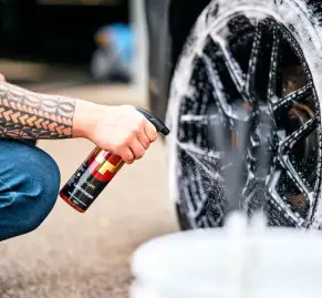 Yum - Undress Tyre & Rubber Cleaner